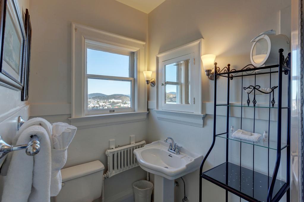 Nantucket Inn - Anacortes Bagian luar foto